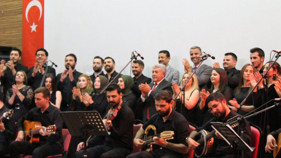 Eyyübiye Öğretmenler Korosu'ndan Meslektaşlarına Konser